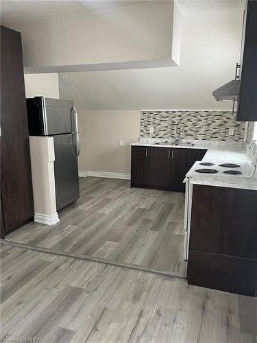 2-153 Albion Street, Brantford, ON - Indoor Photo Showing Other Room