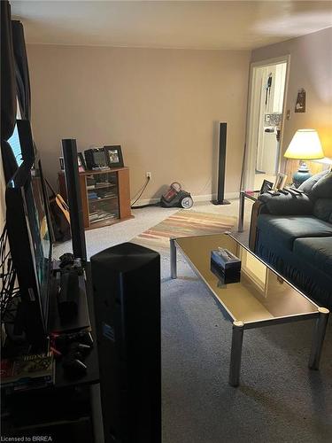 83 Stanley Street, Brantford, ON - Indoor