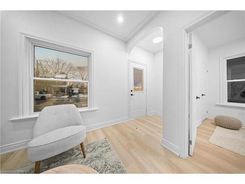 12 Carlyle Street, Brantford, ON - Indoor