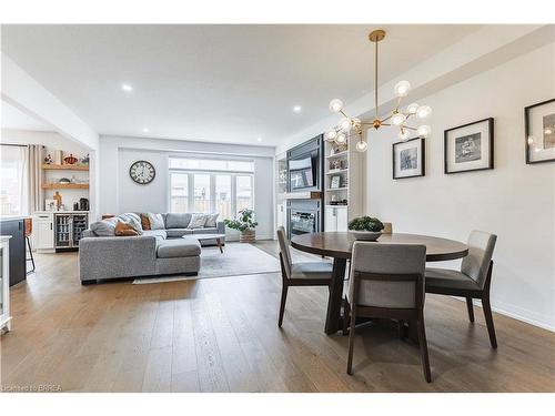 20 Cumberland Street, Brantford, ON - Indoor