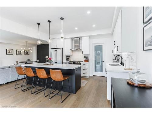 20 Cumberland Street, Brantford, ON - Indoor Photo Showing Kitchen With Upgraded Kitchen