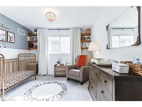 20 Cumberland Street, Brantford, ON - Indoor Photo Showing Bedroom