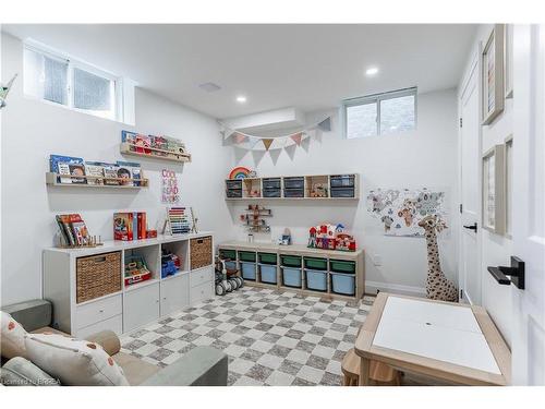 20 Cumberland Street, Brantford, ON - Indoor