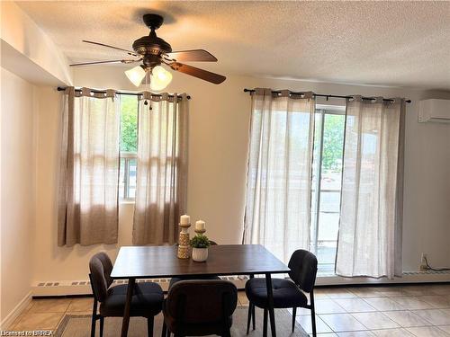 207-793 Colborne Street E, Brantford, ON - Indoor Photo Showing Dining Room