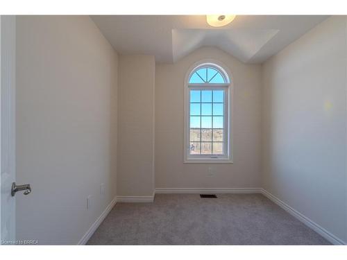 81-620 Colborne Street W, Brantford, ON - Indoor Photo Showing Other Room