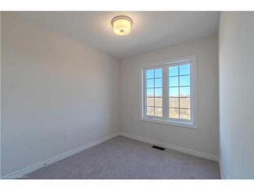 81-620 Colborne Street W, Brantford, ON - Indoor Photo Showing Other Room