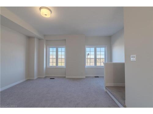 81-620 Colborne Street W, Brantford, ON - Indoor Photo Showing Other Room