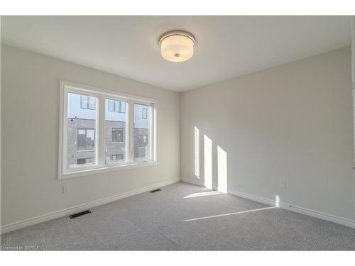 81-620 Colborne Street W, Brantford, ON - Indoor Photo Showing Other Room