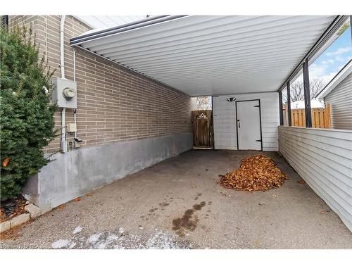 10 Albemarle Street, Brantford, ON - Outdoor With Exterior