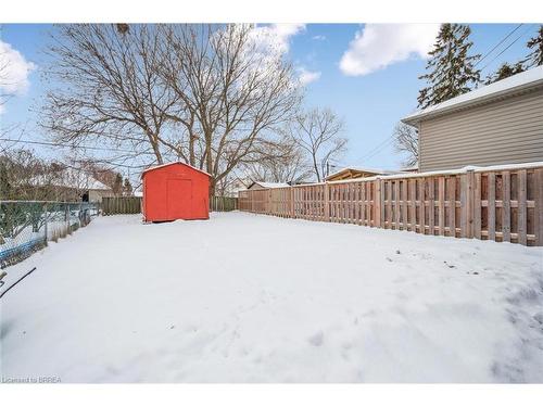 11 Hill Avenue, Brantford, ON - Outdoor