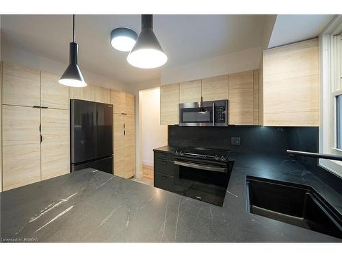 2 Grenada Drive, Simcoe, ON - Indoor Photo Showing Kitchen