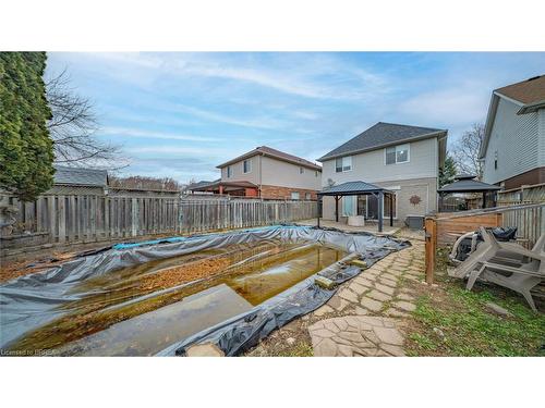 128 Mcmeeken Drive, Cambridge, ON - Outdoor