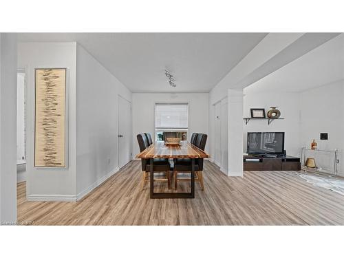 128 Mcmeeken Drive, Cambridge, ON - Indoor