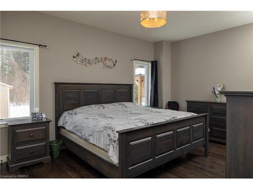 72 Newport Lane, Port Dover, ON - Indoor Photo Showing Bedroom