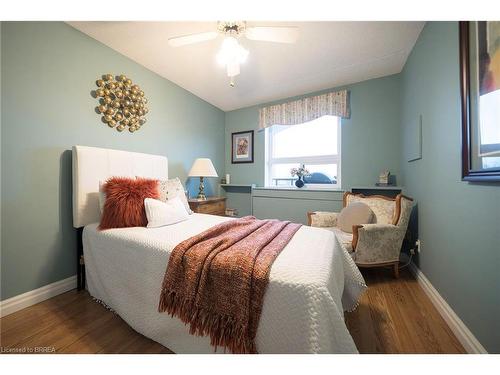 501-11 Mill Pond Court, Simcoe, ON - Indoor Photo Showing Bedroom