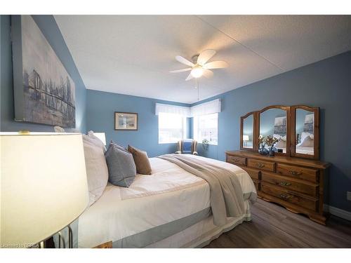 501-11 Mill Pond Court, Simcoe, ON - Indoor Photo Showing Bedroom