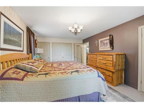 87 Norwich Road, Scotland, ON - Indoor Photo Showing Bedroom