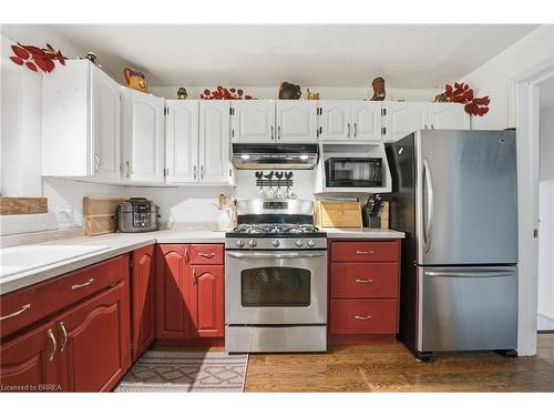 87 Norwich Road, Scotland, ON - Indoor Photo Showing Kitchen