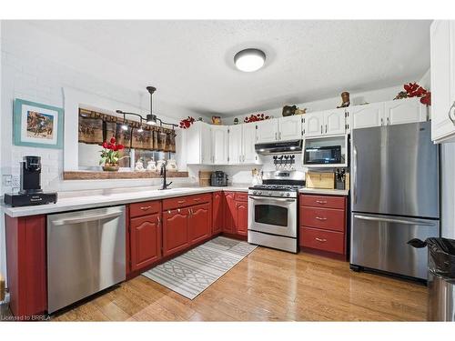 87 Norwich Road, Scotland, ON - Indoor Photo Showing Kitchen With Double Sink