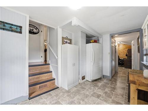 87 Norwich Road, Scotland, ON - Indoor Photo Showing Other Room