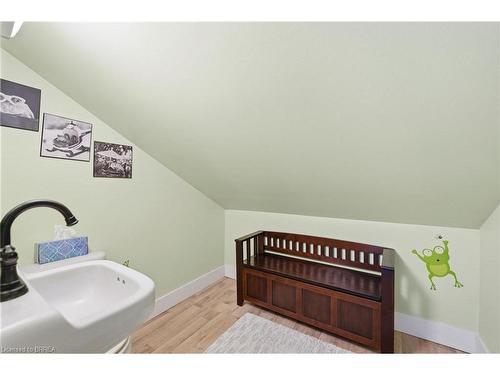 87 Norwich Road, Scotland, ON - Indoor Photo Showing Bathroom