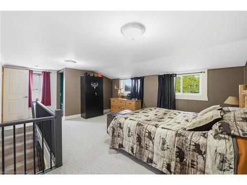 87 Norwich Road, Scotland, ON - Indoor Photo Showing Bedroom