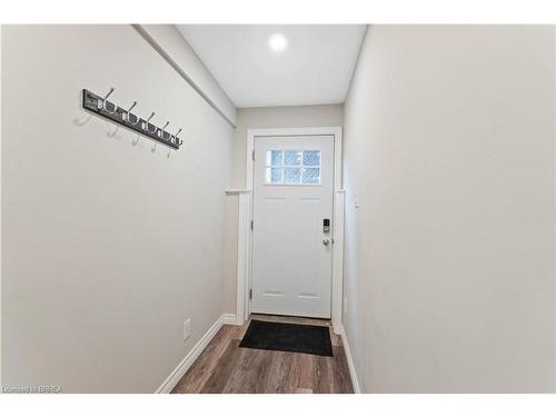 Lower-4319 Arejay Avenue, Beamsville, ON - Indoor Photo Showing Other Room
