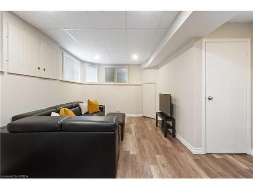 Lower-4319 Arejay Avenue, Beamsville, ON - Indoor