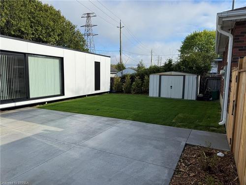 Adu-46 Linden Avenue, Brantford, ON - Outdoor