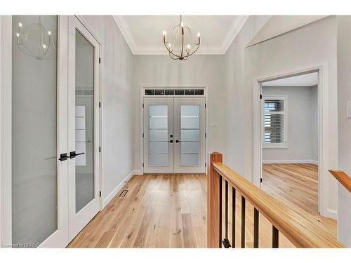 6 Patten Drive, St. George, ON - Indoor Photo Showing Other Room