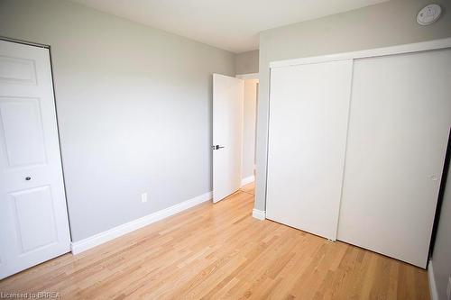 Upper-415 Chatham Street, Brantford, ON - Indoor Photo Showing Other Room