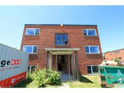 9-116 King Edward Avenue  London, ON N5Z 3T1