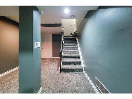 6 Bayly Drive, Paris, ON - Indoor Photo Showing Other Room