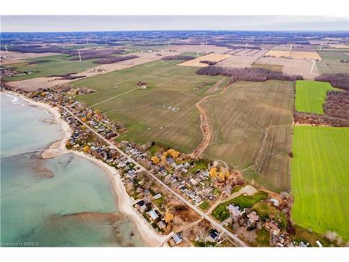 905 Lakeshore Road, Selkirk, ON 