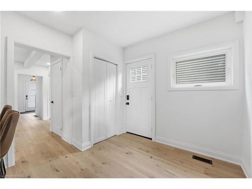 55 Jones Street, Hamilton, ON - Indoor Photo Showing Other Room