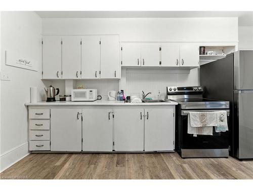 396 William Street, Delhi, ON 