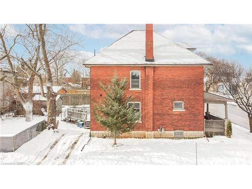 353 Dalhousie Street, Brantford, ON - Outdoor