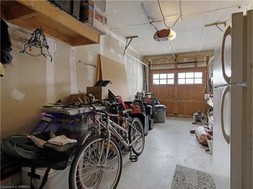 66 Gaydon Way, Brantford, ON - Indoor Photo Showing Garage