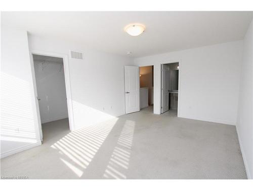 60 June Callwood Way, Brantford, ON - Indoor Photo Showing Other Room