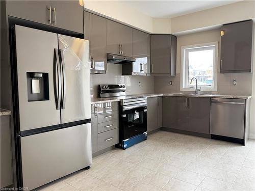 57-660 Colborne Street W, Brantford, ON - Indoor Photo Showing Kitchen
