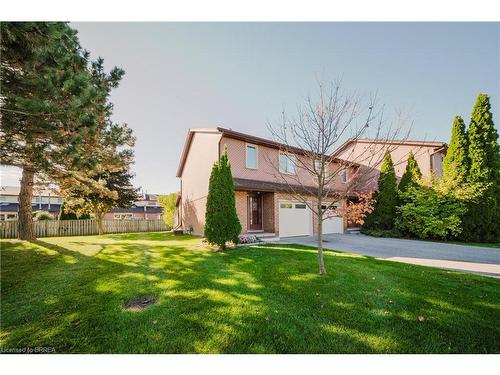 431-431 Springbank Avenue N, Woodstock, ON - Outdoor