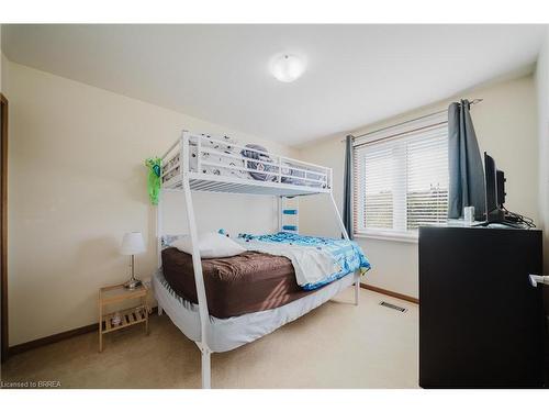 431-431 Springbank Avenue N, Woodstock, ON - Indoor Photo Showing Bedroom