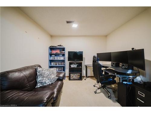 431-431 Springbank Avenue N, Woodstock, ON - Indoor Photo Showing Office