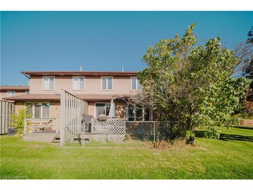 431-431 Springbank Avenue N, Woodstock, ON - Outdoor With Deck Patio Veranda