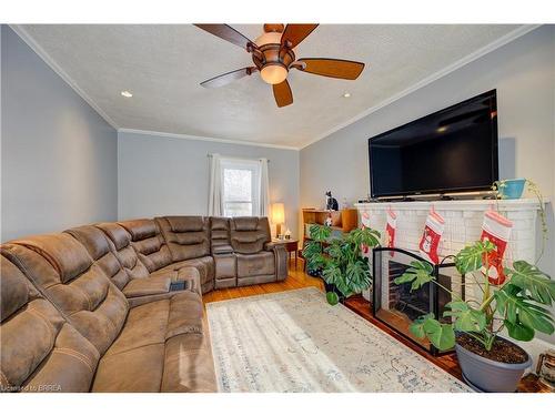 688 Colborne Street, Brantford, ON - Indoor Photo Showing Living Room With Fireplace