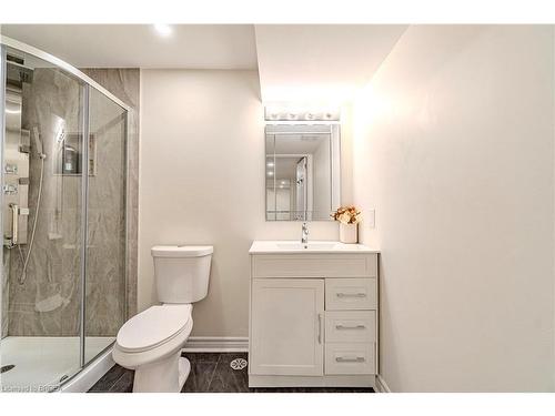 241 Thomas Avenue, Brantford, ON - Indoor Photo Showing Bathroom