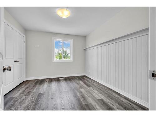 165 Grove Street, Simcoe, ON - Indoor Photo Showing Other Room