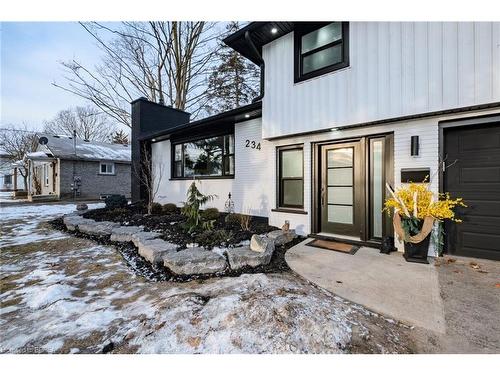 234 Grand Street, Brantford, ON - Outdoor