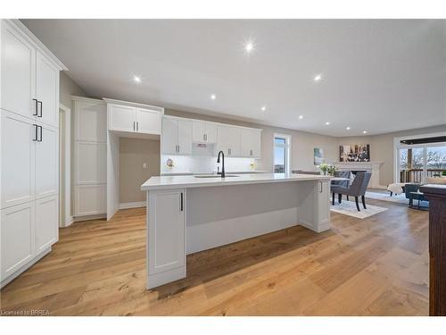 187 Craddock Boulevard, Jarvis, ON - Indoor Photo Showing Kitchen