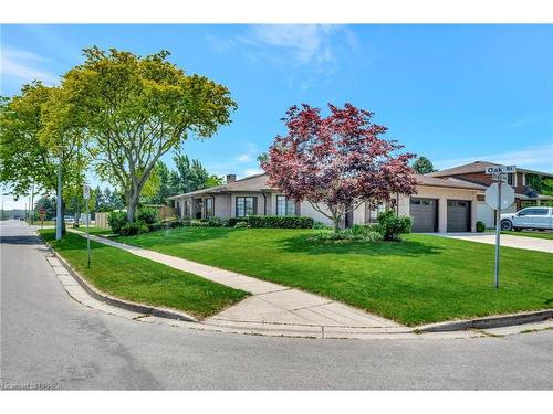 132 Oak Street, Simcoe, ON - Outdoor With Facade
